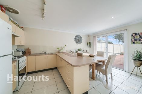Property photo of 2/60 Francisco Crescent Rosemeadow NSW 2560