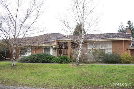 Property photo of 15 Robertswood Close Doncaster East VIC 3109