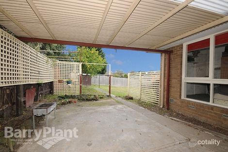 Property photo of 13 Surrey Close Hallam VIC 3803