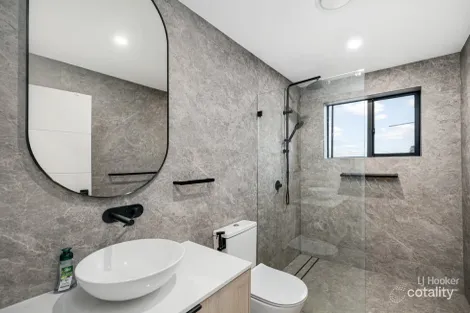 Property photo of 10 Strickland Street Bass Hill NSW 2197