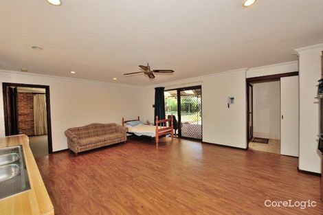 Property photo of 33 Barbrook Way Warnbro WA 6169