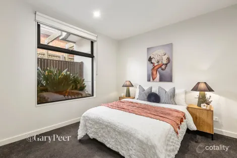 Property photo of 3 Raglan Street St Kilda East VIC 3183