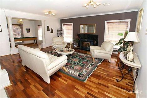Property photo of 20 Highwood Drive Hillside VIC 3037