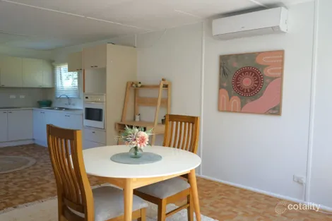Property photo of 2 Leaf Street Broulee NSW 2537
