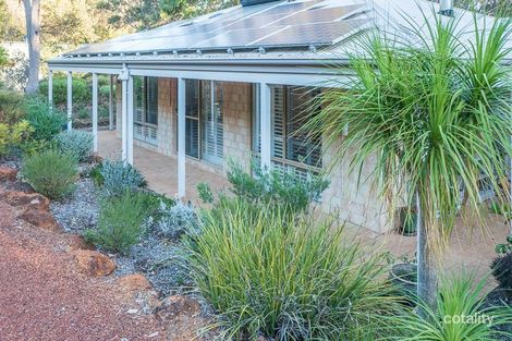 2 Little River Rd, Ocean Beach, WA 6333