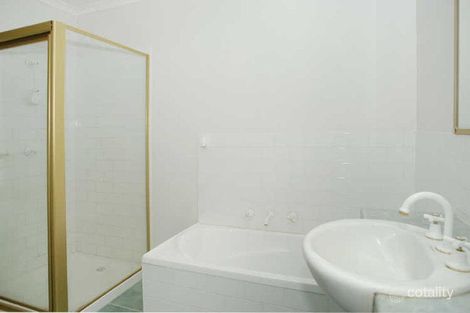 Property photo of 37 Kauri Grove Glen Waverley VIC 3150