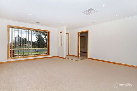 Property photo of 26 Goshawk Parade South Morang VIC 3752