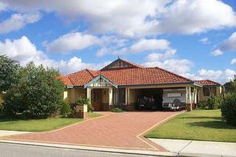 35 Southacre Dr, Canning Vale, WA 6155