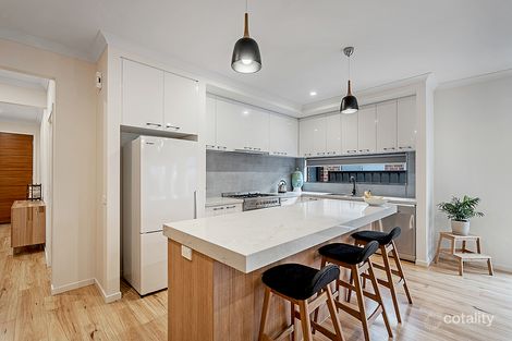 Property photo of 46 Delta Drive Craigieburn VIC 3064
