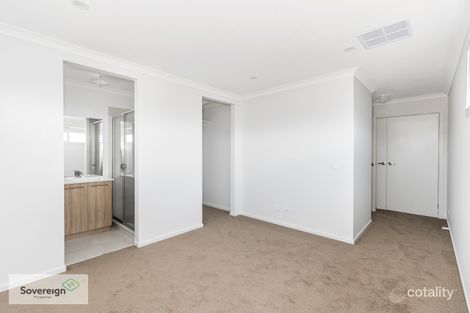 Property photo of 10 Joplin Close Cranbourne East VIC 3977