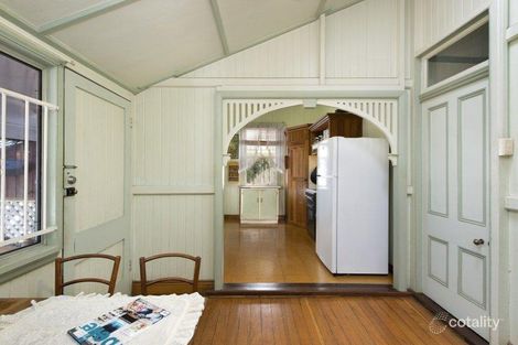 Property photo of 25 Lockhart Street Woolloongabba QLD 4102