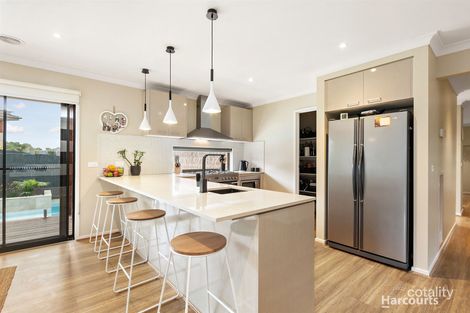 Property photo of 54 Limeburner Grove Botanic Ridge VIC 3977