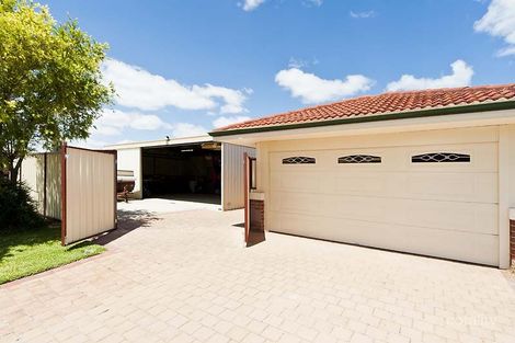 1 Sovereign Ave, Port Kennedy, WA 6172