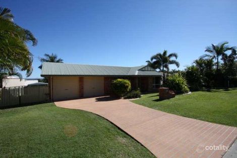 6 Sandalwood St, Norman Gardens, QLD 4701