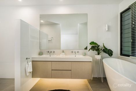 Property photo of 13 Wollumbin Street Byron Bay NSW 2481