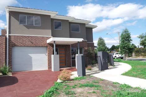 Property photo of 2 Riverside Drive South Morang VIC 3752