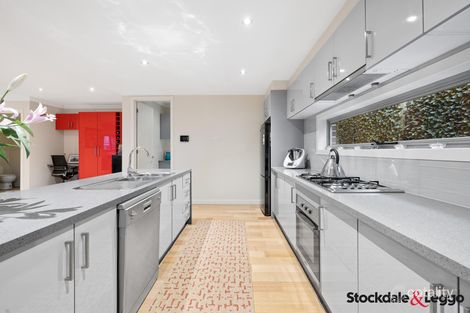 Property photo of 2/6 Linlithgow Way Greenvale VIC 3059