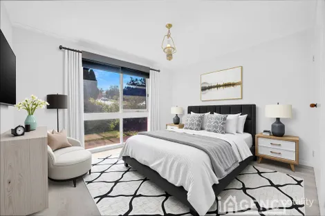 Property photo of 11 Georgette Crescent Endeavour Hills VIC 3802