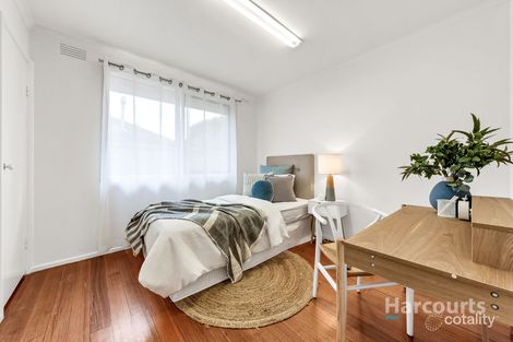 Property photo of 4 Raydon Court Deer Park VIC 3023