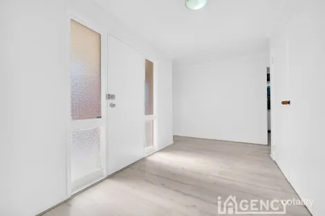 Property photo of 11 Georgette Crescent Endeavour Hills VIC 3802