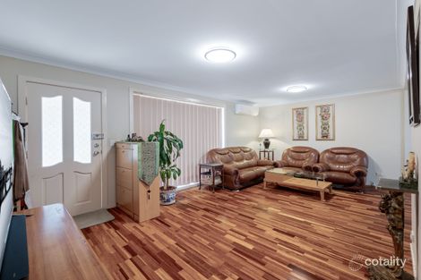 Property photo of 2/8A Atchison Road Macquarie Fields NSW 2564