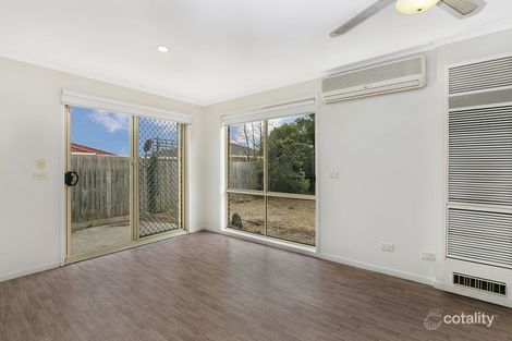 Property photo of 28 Bellarine Drive Cranbourne VIC 3977