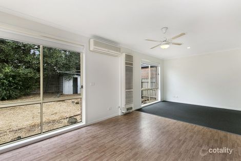 Property photo of 28 Bellarine Drive Cranbourne VIC 3977