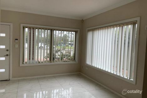 Property photo of 1/245 Old Windsor Road Old Toongabbie NSW 2146