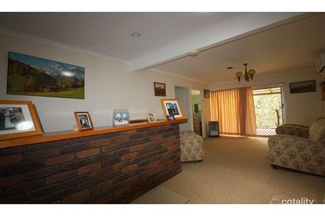 Property photo of 3 Horizon Drive Jamboree Heights QLD 4074
