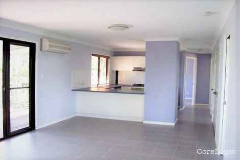 Property photo of 36 Blue Waters Crescent Macleay Island QLD 4184
