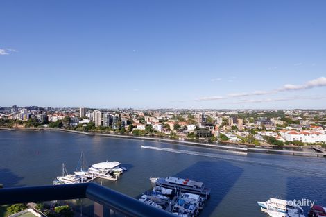Property photo of 95/2 Goodwin Street Kangaroo Point QLD 4169