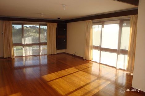 Property photo of 32 Chivers Avenue Glen Waverley VIC 3150