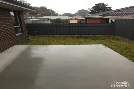 Property photo of 2/118 Thomas Mitchell Drive Wodonga VIC 3690