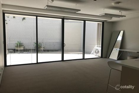 203/77 Jurgens St, Woolloongabba, QLD 4102