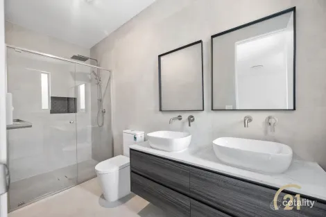 Property photo of 5/115 Willan Drive Cartwright NSW 2168