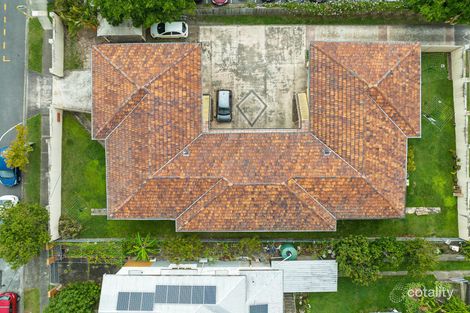 Property photo of 2/288 Cornwall Street Stones Corner QLD 4120