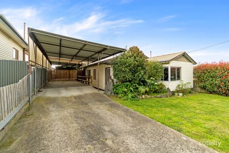 Property photo of 28 Anderson Avenue Yallourn North VIC 3825