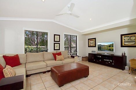 Property photo of 30 Jamieson Place Brookfield QLD 4069