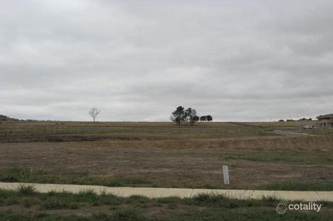 5 Panoramic Pl, Sunbury, VIC 3429