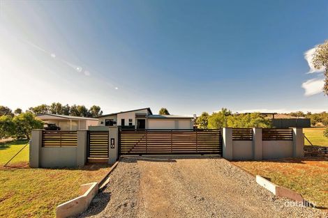 Property photo of 11 John Roach Close Dubbo NSW 2830