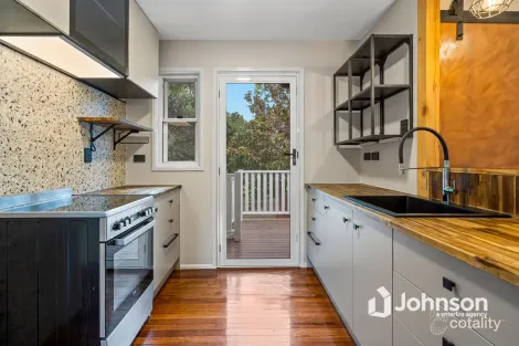 Property photo of 2/72 McFadden Street Wynnum QLD 4178