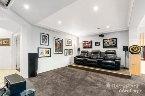 Property photo of 28 Delacombe Drive Mill Park VIC 3082