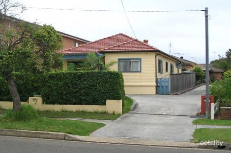 Property photo of 18 McIntosh Road Dee Why NSW 2099