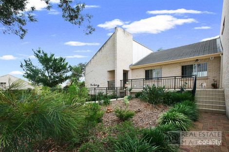 Property photo of 1/837 Henry Lawson Drive Picnic Point NSW 2213