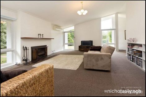 Property photo of 16 Channel Street Mornington VIC 3931