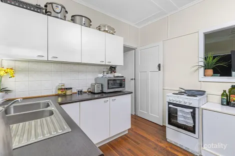 Property photo of 33 Ark Royal Drive Cooloola Cove QLD 4580