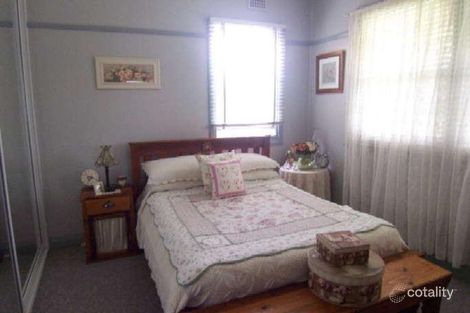 Property photo of 28 Edith Street Speers Point NSW 2284