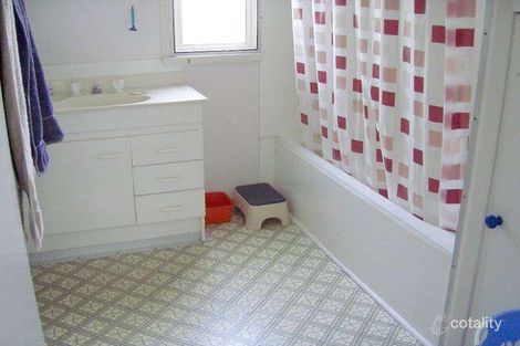 Property photo of 20 Bird Street Bundamba QLD 4304