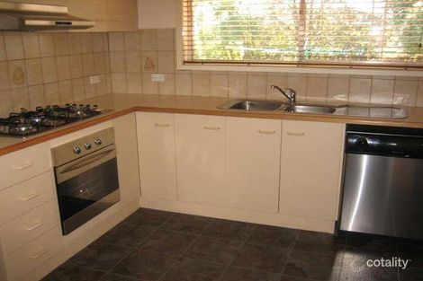 Property photo of 28 Havelock Avenue Bundoora VIC 3083