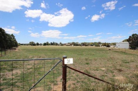 Property photo of 31 Ross Friend Place Cootamundra NSW 2590